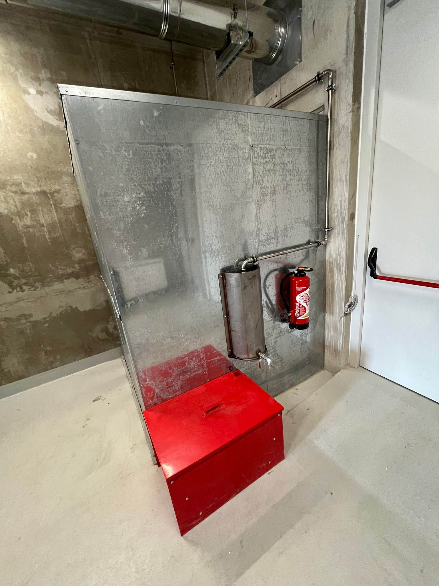 Gaine de ventilation sur mesure avec silencieux et boite à feu